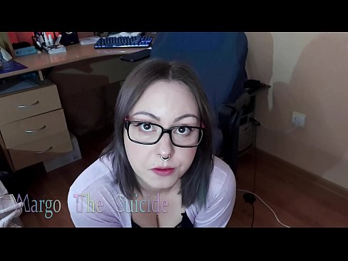 ❤️ Moza sexy con lentes chupa un consolador profundamente ante a cámara ☑ Porno ruso en % gl.tubsexercom.ru % ❤